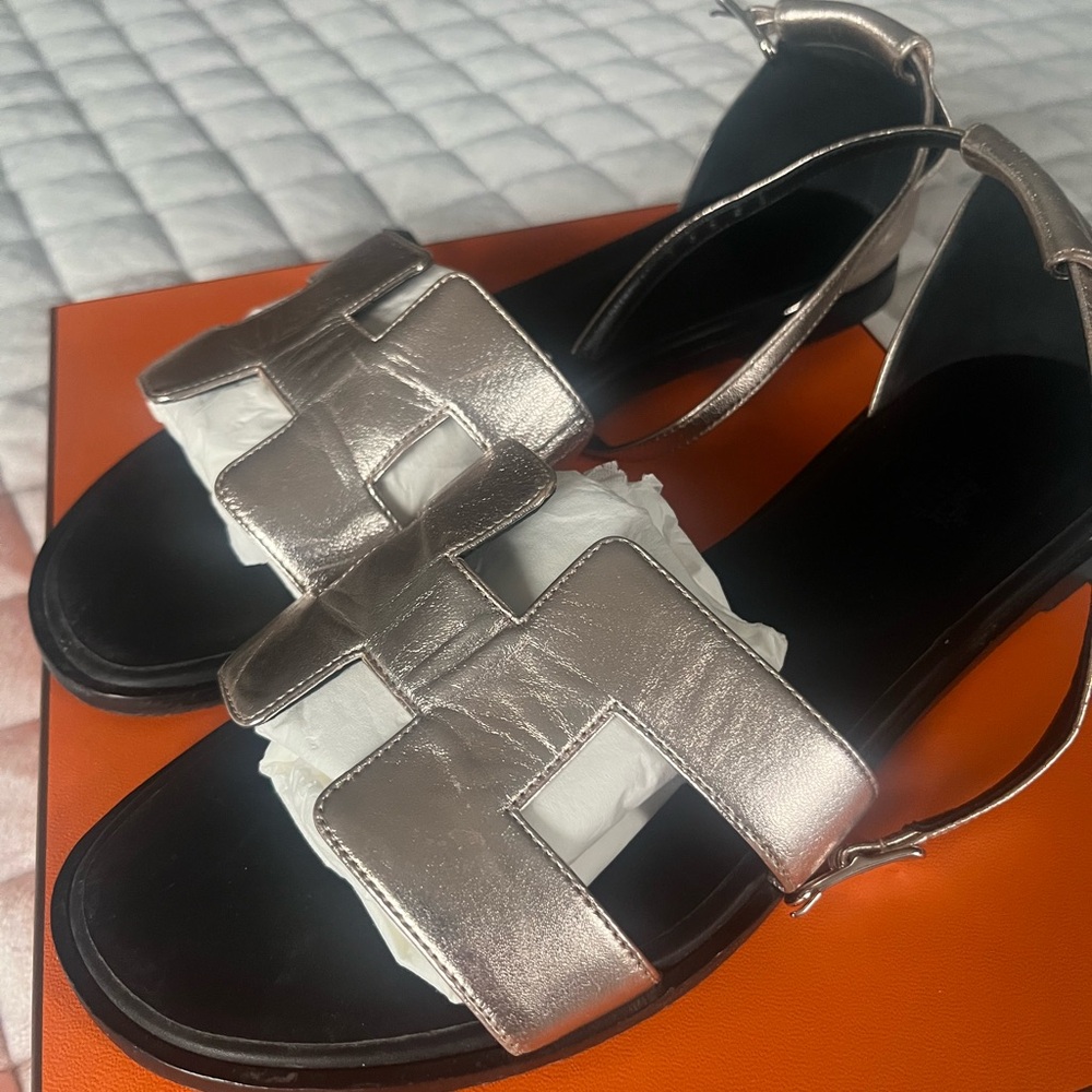 Authentic HERMES Santorini EU 39